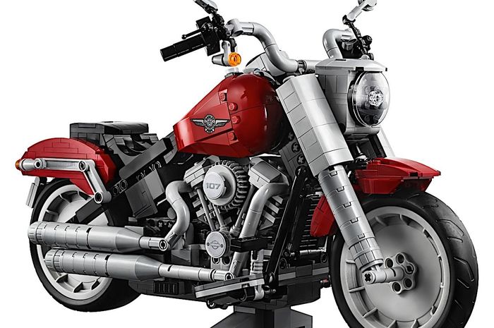 Harley-Davidson Fat Boy versi LEGO
