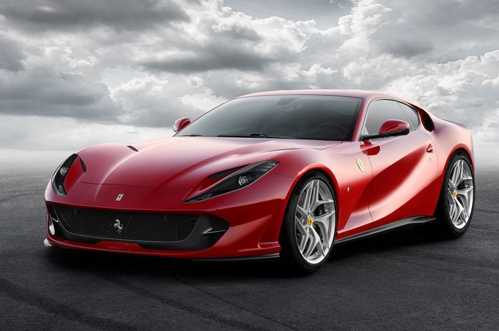 Ferrari 812 Superfast akan lahirkan varian Spider