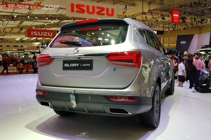 Tampak Belakang DFSK Glory i-Auto