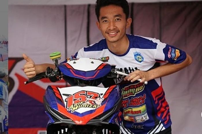 Arif Murizal baru menjalani debut bersama tim Yamaha Suhandi Padang 88 di musim ini. 