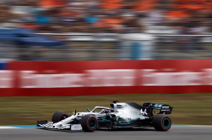 Lewis Hamilton mulai tunjukan taji saat memasuki Q2 F1 Jerman (27/7)