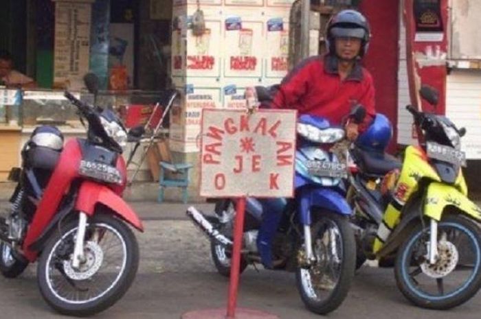 Ilustrasi tukang ojek