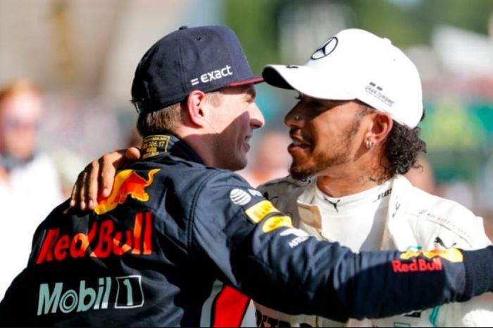 Max Verstappen (kiri) kini juga menjadi target utama Mercedes untuk menemani Lewis Hamilton musim depan