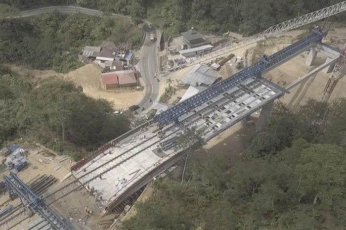 Jembatan shortcut Singaraja-Mengwitani