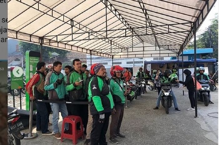 Shelter baru memudahkan penumpang di stasiun