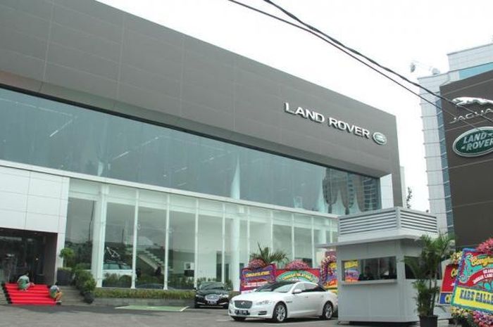 Dealer Jaguar Land Rover Indonesia di Kelapa Gading, Jakarta Utara