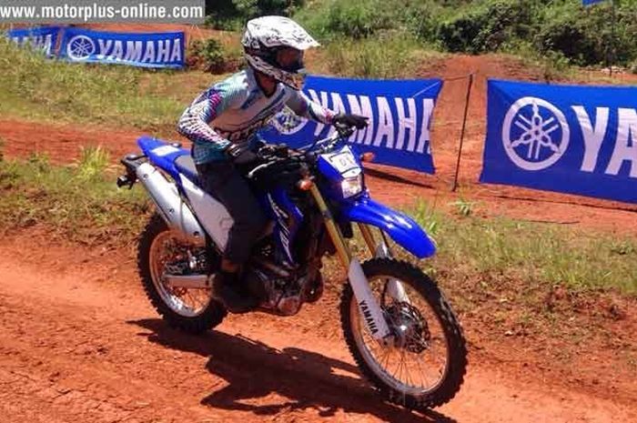 Motorplus-online saat menjajal Yamaha WR250R di Pondok Cabe