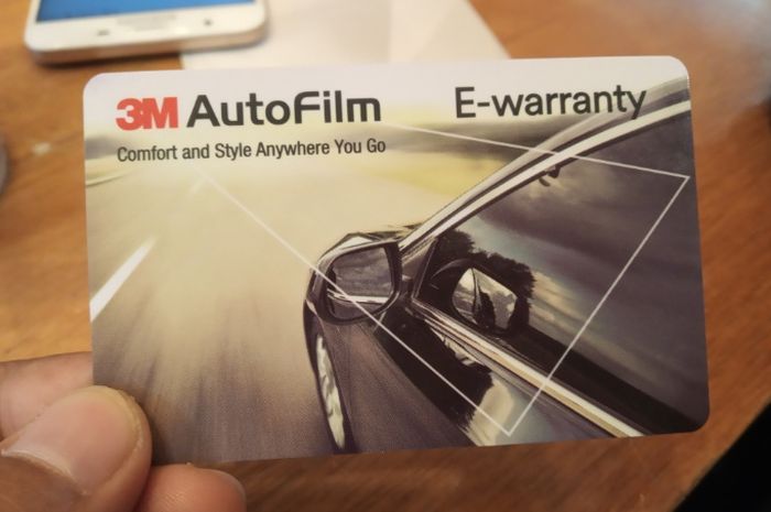 Kartu E-warranty yang didapatkan dari delaer resmi 3M AutoFilm
