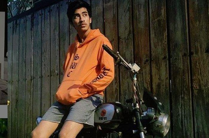 Abidzar Al Ghifari mengikuti jejak mendiang Ustaz Jefri Al Buchori yang doyan riding