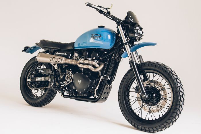 Triumph Scrambler dengan ubahan simpel