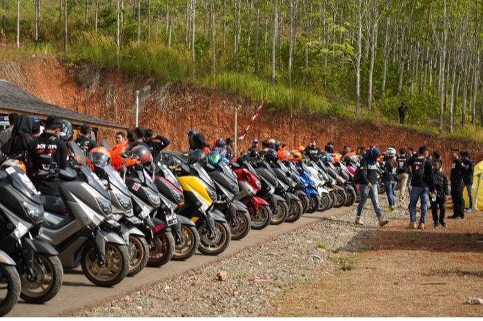 Komunitas Yamaha Nmax dalam event Yamaha Maxi Day 2019 di Kalimantan Selatan.