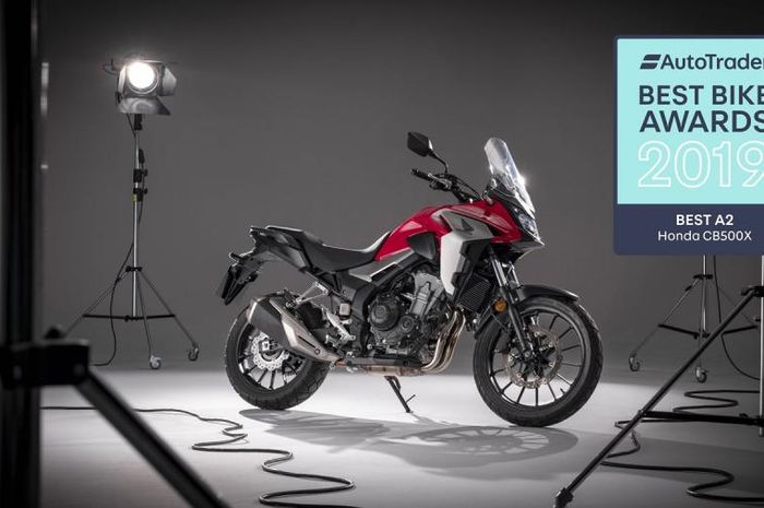 Honda CB500X Memenangkan Penghargaan A2 di Auto Trader Bike Awards 2019.