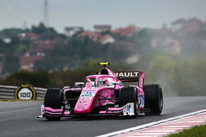 Anthoine Hubert, pembalap F2 asal Prancis, meninggal dunia akibat kecelakaan besar di F2 Belgia (31/8/2019).