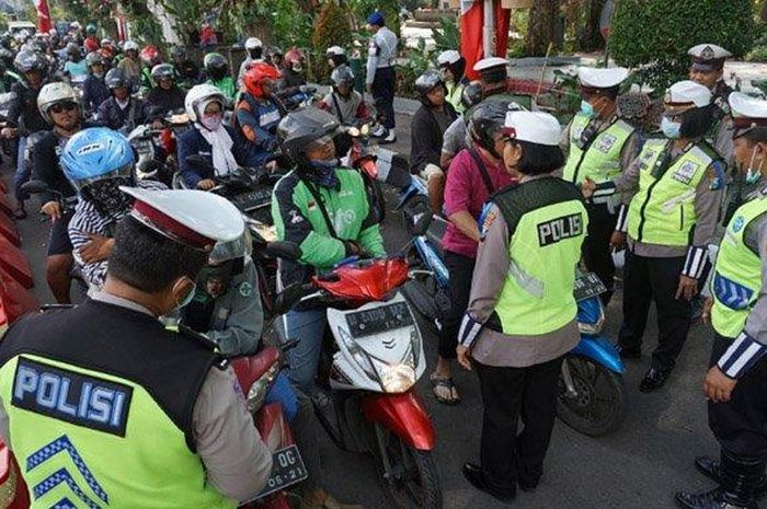 Operasi Patuh Semeru 2019 di Taman Bungkul Surabaya, Selasa (3/9/2019)