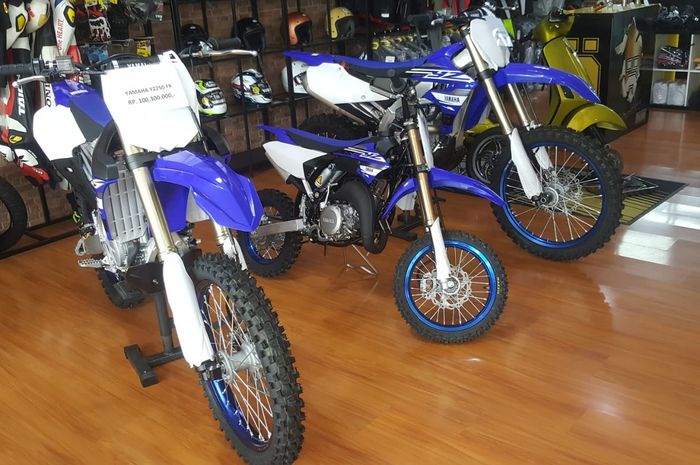 PT. Sena Auto Part (SAP), selaku distributor resmi merek Ohlins di Indonesia kini menambah bisnisnya dengan menjual motor trail dan moge cbu Yamaha.