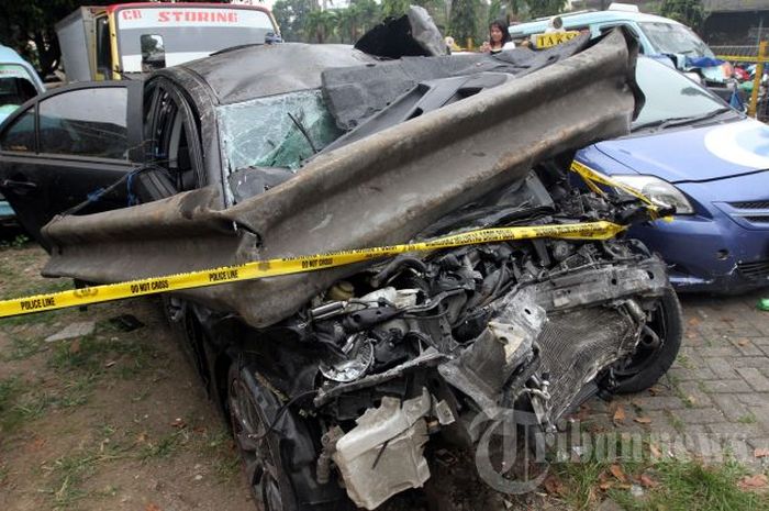 Mitsubishi Lancer Evo EX yang dipakai Dul Jaelani kecelakaan di tol Jagorawi, Jaktim