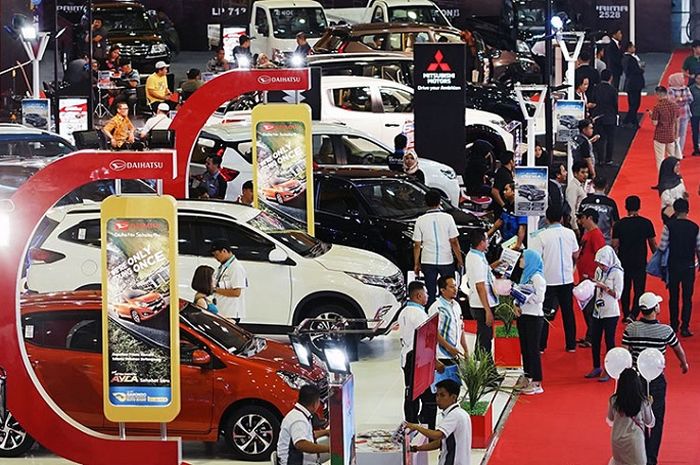 Ilustrasi. Pameran mobil di ajang Gaikindo Indonesia International Auto Show (GIIAS)