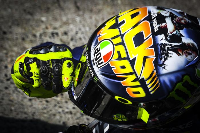 Helm Valentino Rossi di MotoGP San Marino 2018