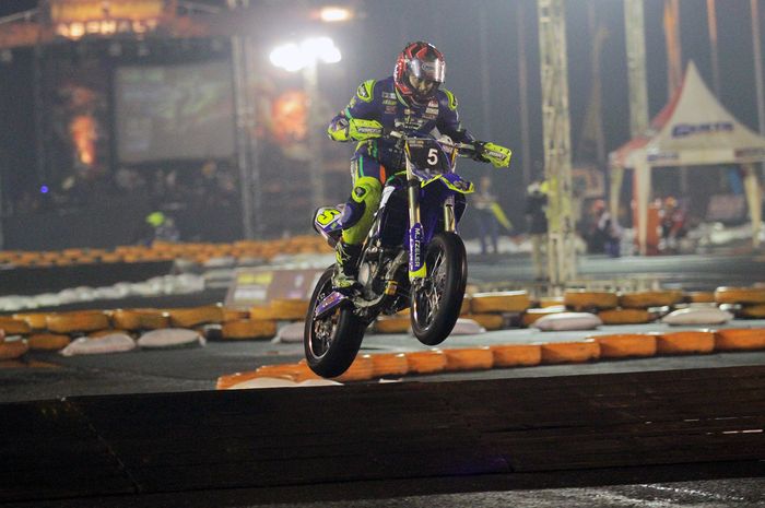 Aksi Doni Tata di TGA