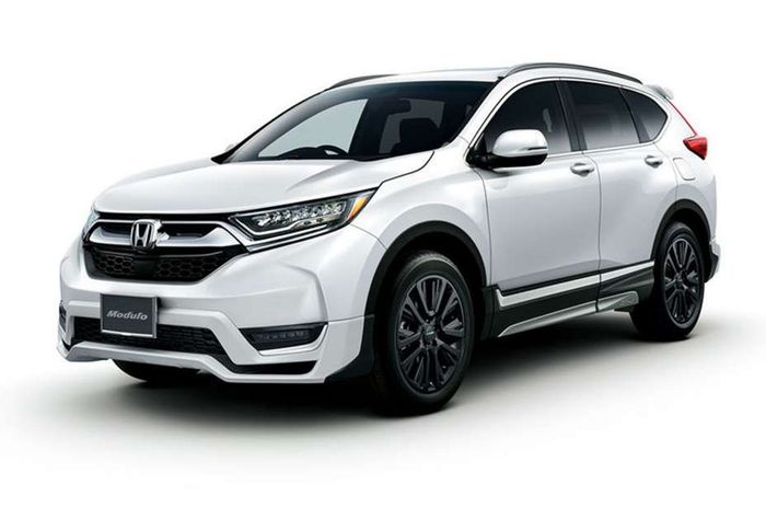 Modifikasi Honda CR-V pakai body kit Modulo