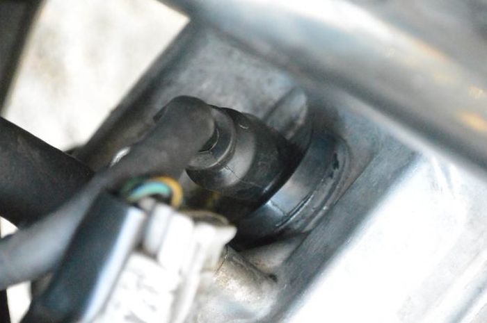 Letak kop busi Honda CB150R