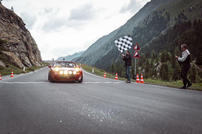 Mazda MX-5 generasi pertama pecahkan rekor di Gunung Kaunertal, Austria
