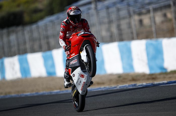 Untuk pertama kalinya, Mario Suryo Aji akan start dari baris terdepan di CEV Moto3 Jerez, Spanyol (29/9)