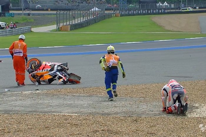 Marc Marquez crash di tikungan ke-7 saat FP1 MotoGP Thailand 2019