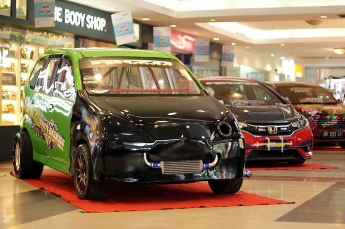 Mantos Auto Contest 2019 menggelar kontes modifikasi mobil dan motor