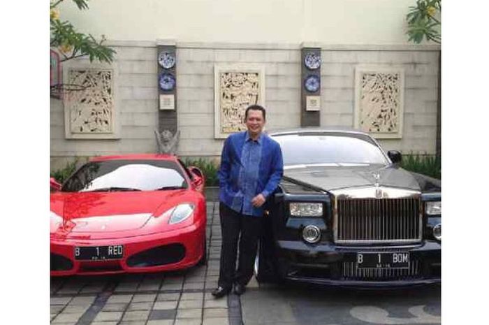 Bambang Soesatyo memiliki mobil beberapa mobil mewah