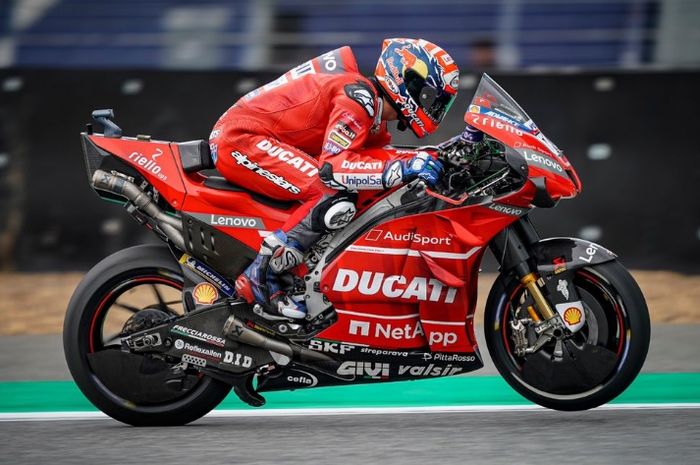 Usaha mengganti ban slick diujung FP3 MotoGP Thailand (5/10) berbuah baik bagi Dovizioso