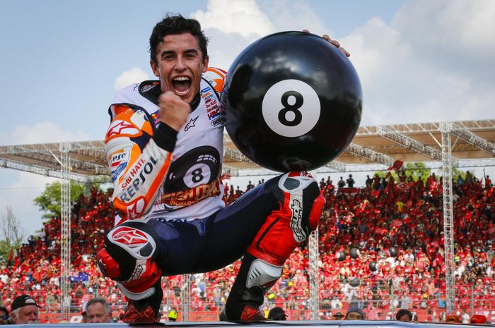 Marc Marquez selebrasi gelar juara dunia ke-8 di MotoGP Thailand 2019