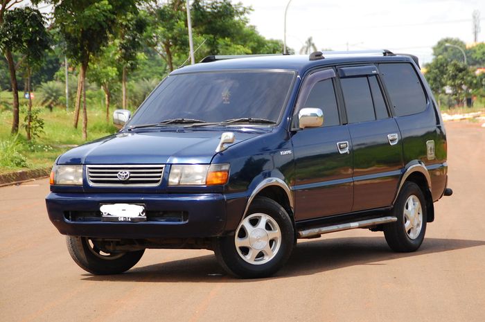 Ilustarsi Toyota Kijang Kapsul 