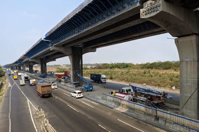 Ilustrasi. Jalan Tol Layang Jakarta-Cikampek.
