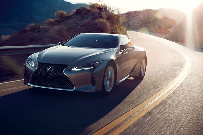 Lexus LC Hybrid 2020 akan mendapat garansi baterai tambahan