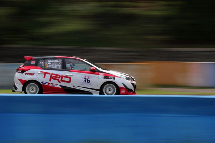 Toyota Yaris milik TTI tidak tampil impresif sepanjang balapan. 