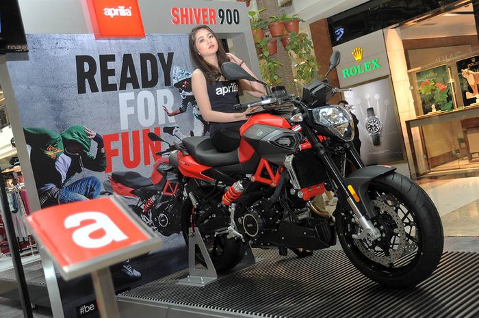 Aprilia Shiver 900