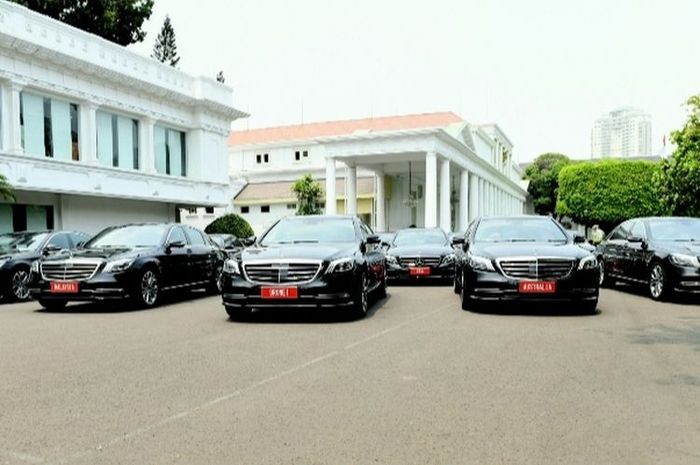 Deretan Mercedes-benz S-Class dan E-Class untuk para tamu negara di pelantikan Presiden dan Wakil Presiden Republik Indonesia