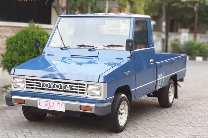 Toyota Kijang Doyak KF21 Tahun 1985 Full Orisinal