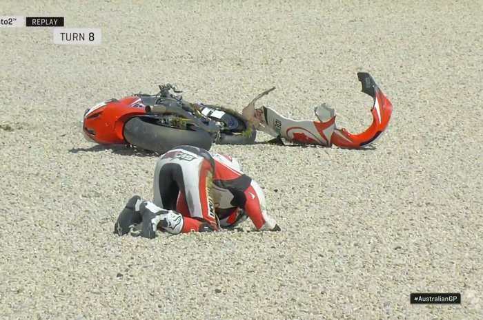 Dimas Ekky Crash di FP2 Moto2 Australia 2019