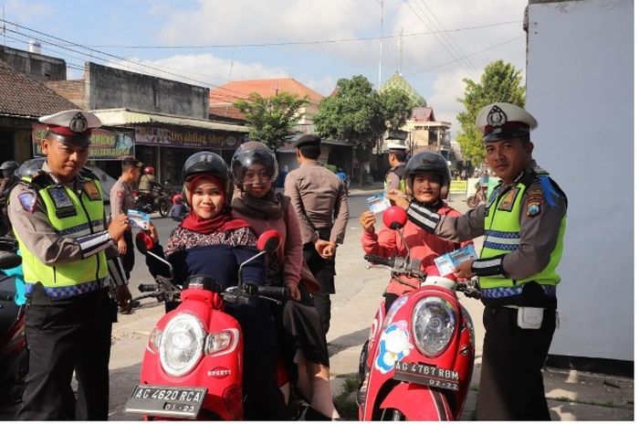 Kupon Razia Berhadiah untuk pengendara yang tertib