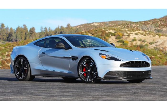 Aston Martin Vaquish