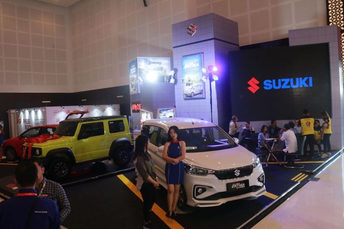 PT Suzuki Indomobil Sales kembali menyapa warga Surabaya dalam pameran otomotif Indonesia International Motor Show (IIMS) di Grand City Convex Surabaya.