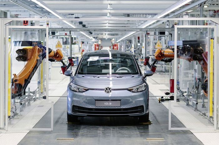 Pembuatan VW ID.3 melibatkan 1.700 robot