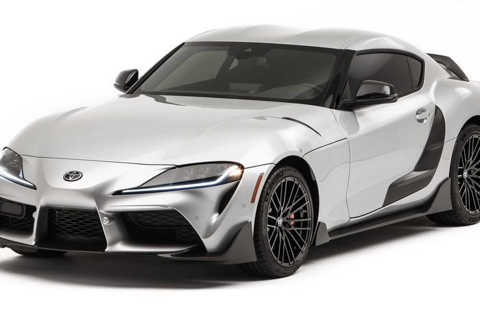 Toyota Supra Performance Line Concept