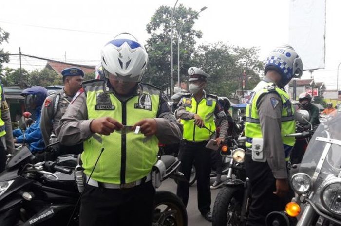 Pelaksanaan Operasi Zebra Lodaya di Kota Cimahi, Jawa Barat