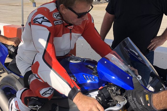 Wayne Rainey, penuh emosional pertama kali riding setelah 26 tahun absen