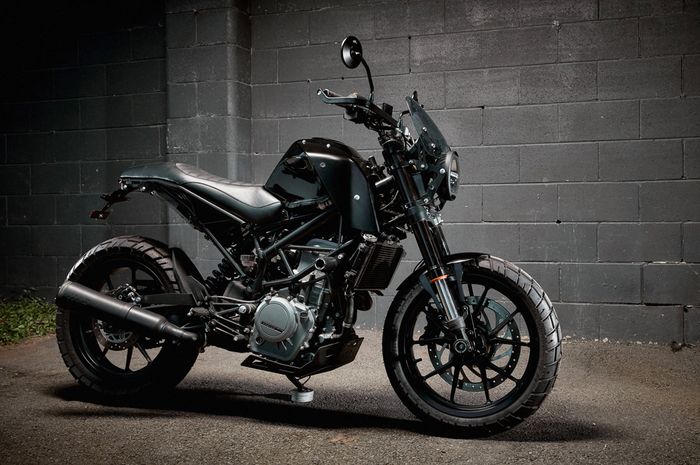 Duke 290 adventure top