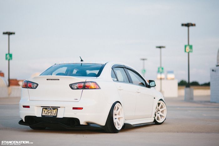 Modifikasi Mitsubishi Lancer Ralliart