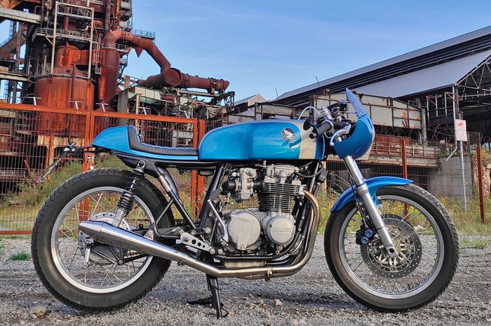 Honda CB550 cafe racer